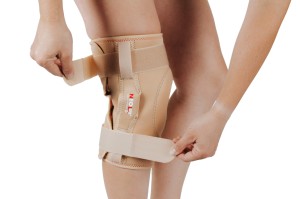 Stabilizator Stawu Kolanowego Z Szynami  Orteza Kolana