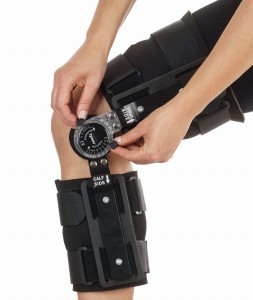 Stabilizator Stawu Kolanowego Z Regulacją Kąta Zgięcia R.O.M.